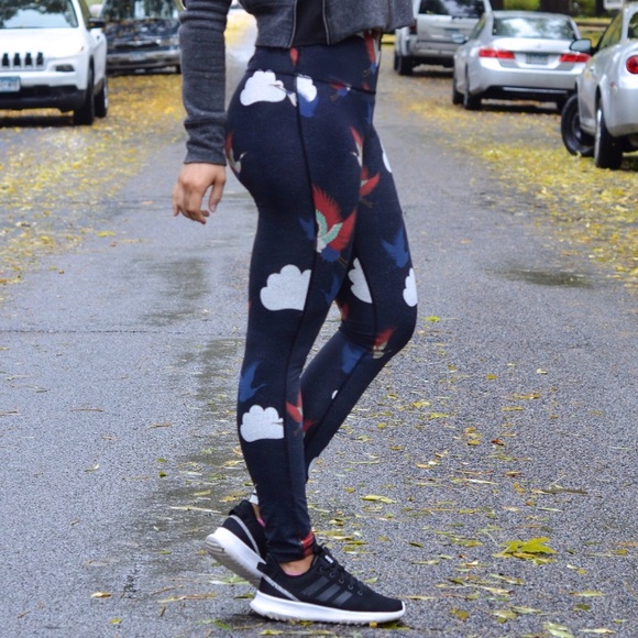 New Navy Bird Athletic Leggings - Picture 2 of 5